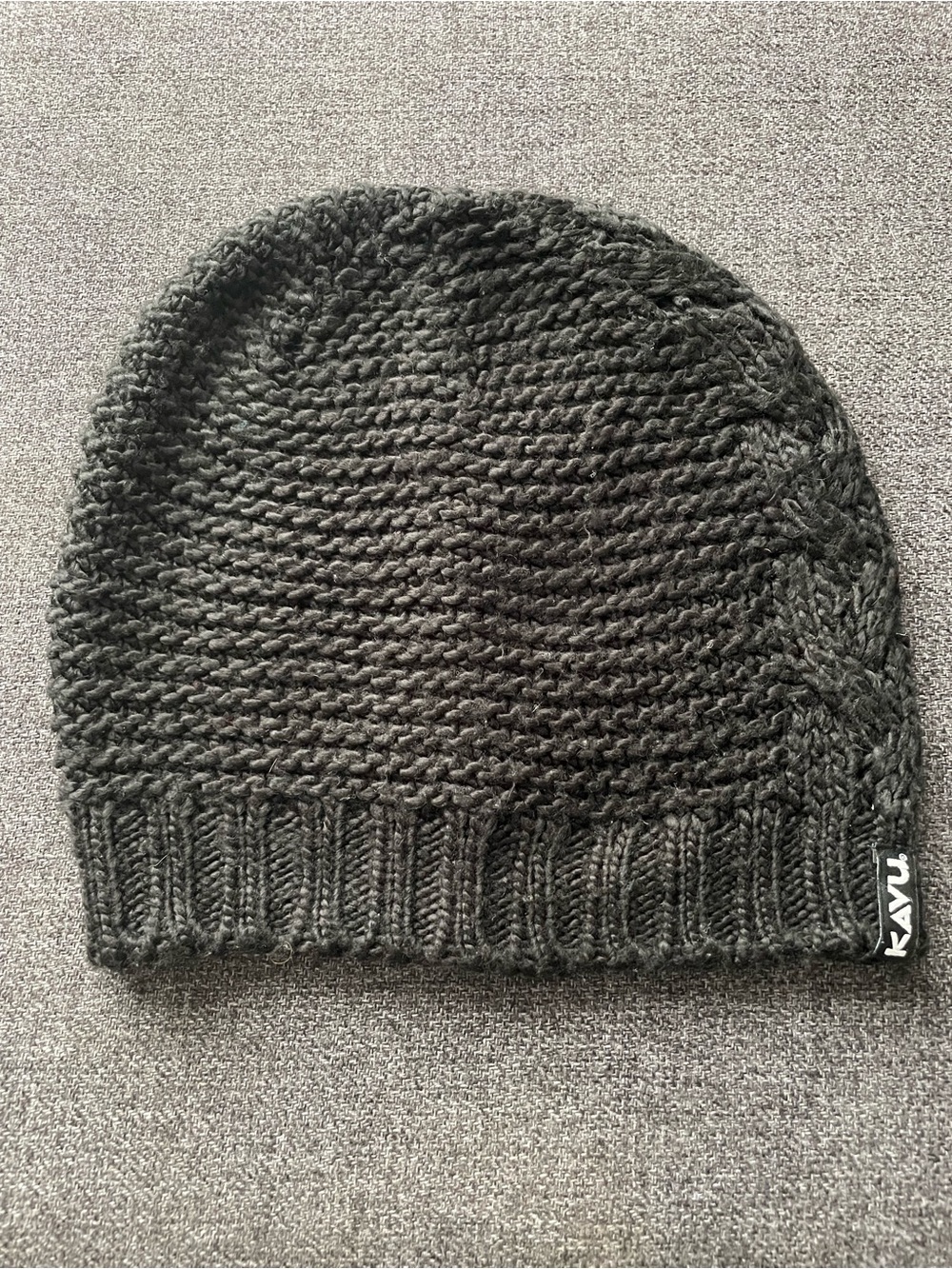 Kavu Black Cable Knit Beanie